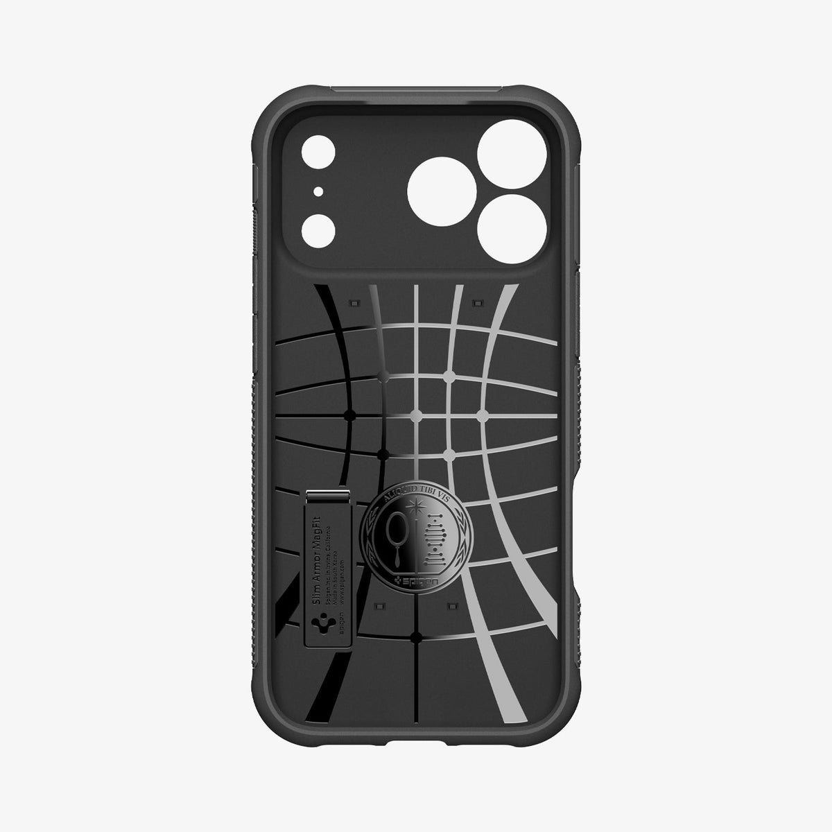 ACS09635 - iPhone 17 Pro Slim Armor (MagFit) in Black showing the inner case