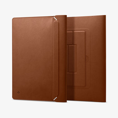 AFA06422 - Spigen Valentinus MacBook Sleeve interior structure with built in stand panels and device compartment
