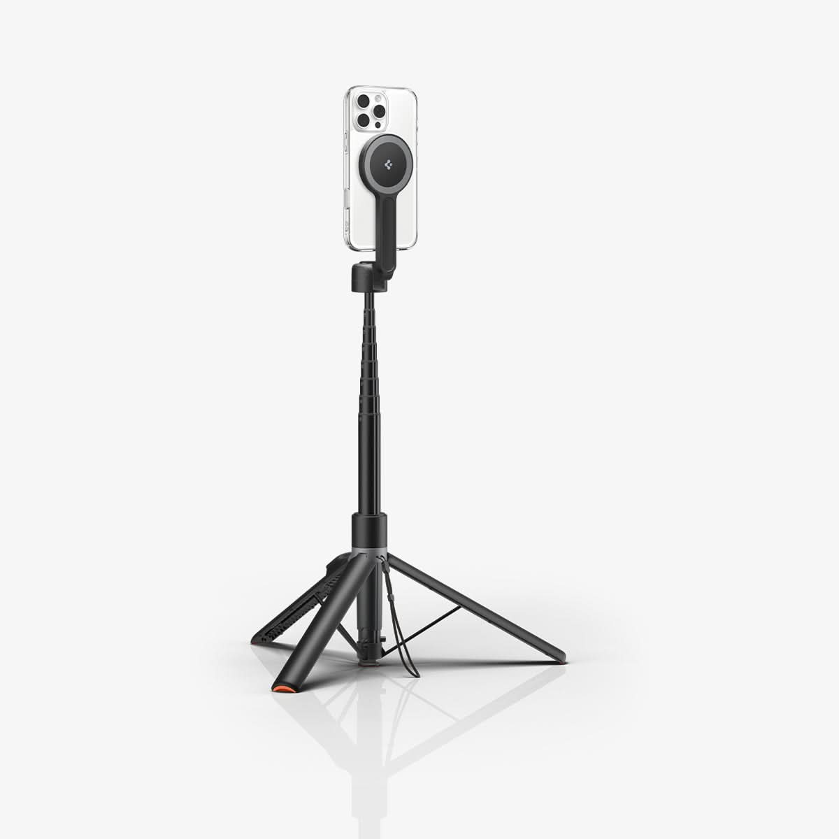 AMP09534 - s581w selfie stick magfit in black showing the back with a device attached to a selfie stick