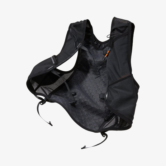 AMP10224 - Dynamic Shield™ Running Vest | A721 M-L in Black showing the inner back panel, front mesh pockets, and adjustable straps.
