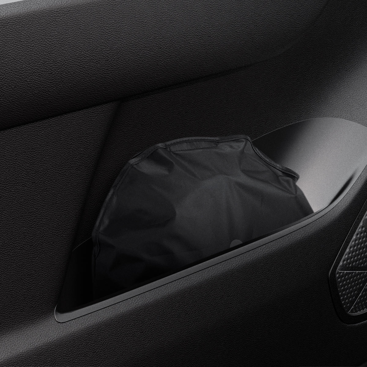 ACP09109 - RAV4 CryoShade TYO260 in Black showing the sunshade kept and stored inside the vehicle without taking so much space